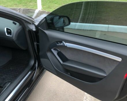 Черный Ауди А5, объемом двигателя 0 л и пробегом 203 тыс. км за 10000 $, фото 5 на Automoto.ua