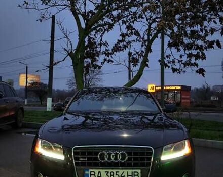 Чорний Ауді A5, об'ємом двигуна 1.98 л та пробігом 229 тис. км за 10000 $, фото 7 на Automoto.ua