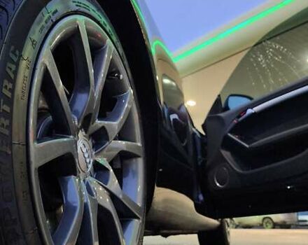 Чорний Ауді A5, об'ємом двигуна 1.98 л та пробігом 229 тис. км за 10000 $, фото 3 на Automoto.ua