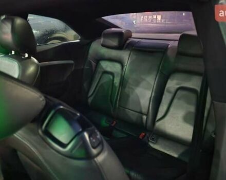 Чорний Ауді A5, об'ємом двигуна 1.98 л та пробігом 229 тис. км за 10000 $, фото 18 на Automoto.ua