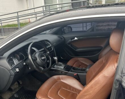 Чорний Ауді A5, об'ємом двигуна 2 л та пробігом 230 тис. км за 12000 $, фото 6 на Automoto.ua