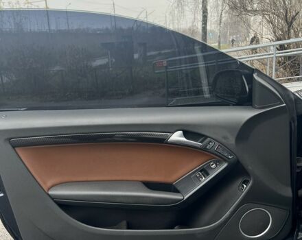 Чорний Ауді A5, об'ємом двигуна 2 л та пробігом 230 тис. км за 12000 $, фото 5 на Automoto.ua