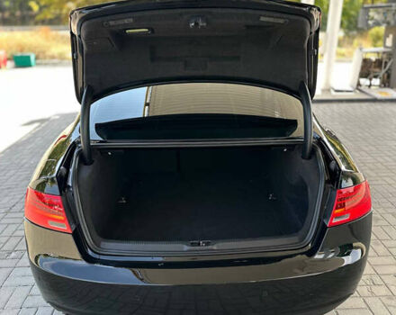 Черный Ауди А5, объемом двигателя 1.98 л и пробегом 175 тыс. км за 12499 $, фото 7 на Automoto.ua