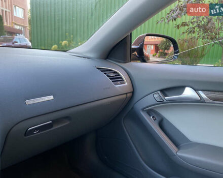 Черный Ауди А5, объемом двигателя 2 л и пробегом 143 тыс. км за 10500 $, фото 98 на Automoto.ua