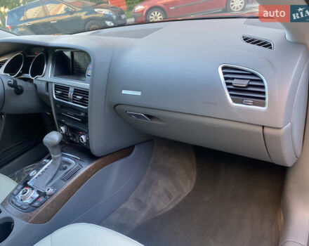 Черный Ауди А5, объемом двигателя 2 л и пробегом 143 тыс. км за 10500 $, фото 25 на Automoto.ua