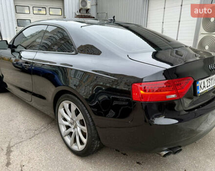Чорний Ауді A5, об'ємом двигуна 1.98 л та пробігом 216 тис. км за 13000 $, фото 1 на Automoto.ua