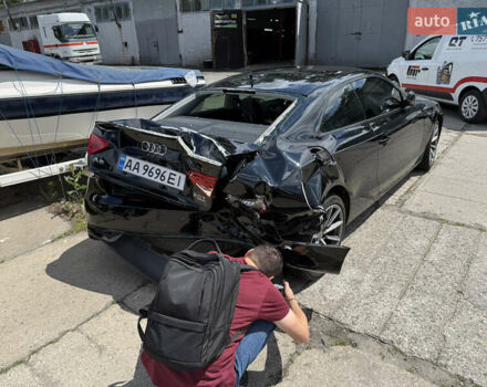Чорний Ауді A5, об'ємом двигуна 2 л та пробігом 135 тис. км за 8700 $, фото 1 на Automoto.ua