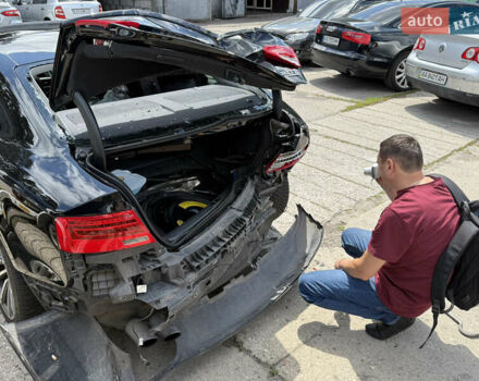 Чорний Ауді A5, об'ємом двигуна 2 л та пробігом 135 тис. км за 8700 $, фото 10 на Automoto.ua