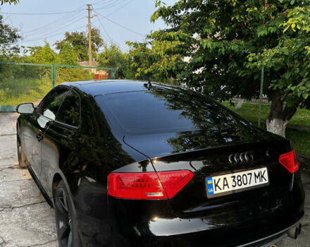 Черный Ауди А5, объемом двигателя 2 л и пробегом 192 тыс. км за 14000 $, фото 4 на Automoto.ua