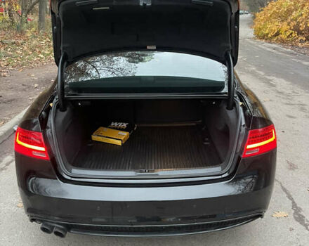 Черный Ауди А5, объемом двигателя 1.98 л и пробегом 300 тыс. км за 11000 $, фото 20 на Automoto.ua