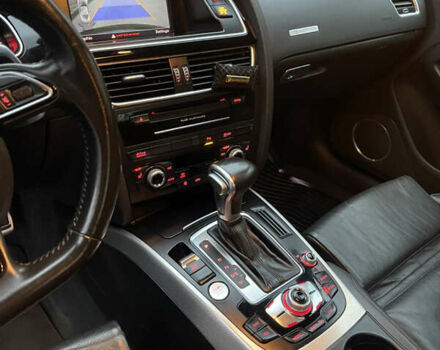 Черный Ауди А5, объемом двигателя 1.98 л и пробегом 300 тыс. км за 11000 $, фото 16 на Automoto.ua