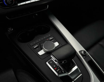 Черный Ауди А5, объемом двигателя 1.98 л и пробегом 168 тыс. км за 27900 $, фото 18 на Automoto.ua