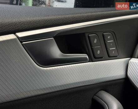 Чорний Ауді A5, об'ємом двигуна 2 л та пробігом 80 тис. км за 24000 $, фото 25 на Automoto.ua