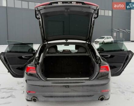 Чорний Ауді A5, об'ємом двигуна 2 л та пробігом 80 тис. км за 25890 $, фото 42 на Automoto.ua