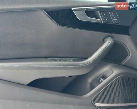 Чорний Ауді A5, об'ємом двигуна 2 л та пробігом 80 тис. км за 25890 $, фото 14 на Automoto.ua