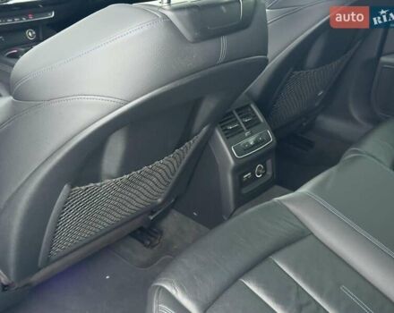 Чорний Ауді A5, об'ємом двигуна 2 л та пробігом 80 тис. км за 25890 $, фото 37 на Automoto.ua