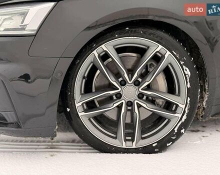 Чорний Ауді A5, об'ємом двигуна 2 л та пробігом 80 тис. км за 25890 $, фото 5 на Automoto.ua