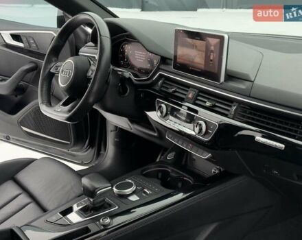 Чорний Ауді A5, об'ємом двигуна 2 л та пробігом 80 тис. км за 25890 $, фото 39 на Automoto.ua