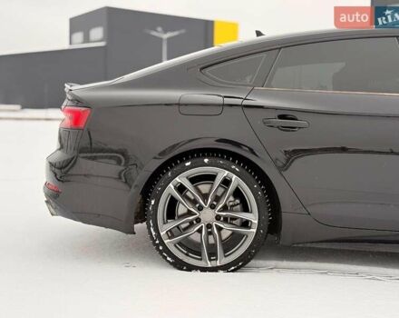 Чорний Ауді A5, об'ємом двигуна 2 л та пробігом 80 тис. км за 25890 $, фото 32 на Automoto.ua