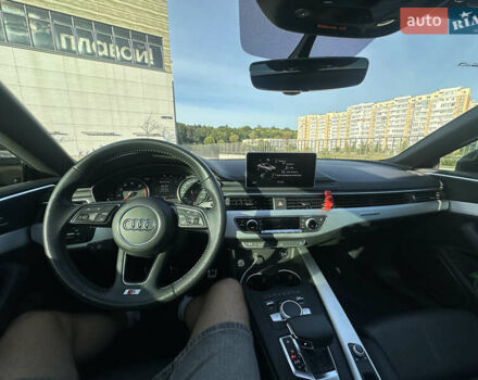 Черный Ауди А5, объемом двигателя 2 л и пробегом 84 тыс. км за 23500 $, фото 4 на Automoto.ua