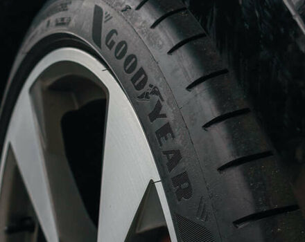 Чорний Ауді A5, об'ємом двигуна 1.98 л та пробігом 83 тис. км за 33000 $, фото 45 на Automoto.ua