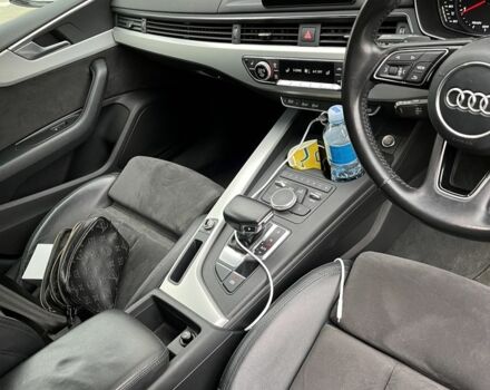 Чорний Ауді A5, об'ємом двигуна 2 л та пробігом 250 тис. км за 10513 $, фото 5 на Automoto.ua