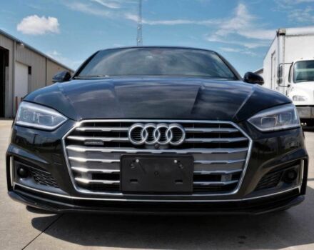 Чорний Ауді A5, об'ємом двигуна 2 л та пробігом 30 тис. км за 22300 $, фото 1 на Automoto.ua