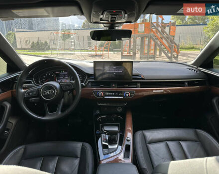 Ауді A5 2020 у Києві на Automoto.ua Чорний Ауді A5, об'ємом двигуна 1.98 л та пробігом 84 тис. км за 28300 $, фото 32 на Automoto.ua