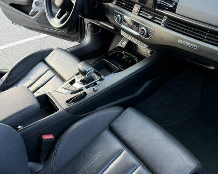 Черный Ауди А5, объемом двигателя 1.98 л и пробегом 87 тыс. км за 32000 $, фото 10 на Automoto.ua