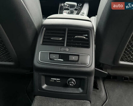 Чорний Ауді A5, об'ємом двигуна 2 л та пробігом 40 тис. км за 32300 $, фото 20 на Automoto.ua