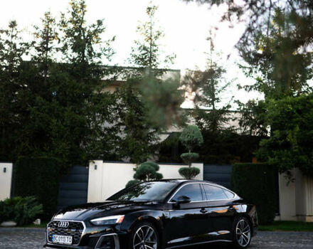 Черный Ауди А5, объемом двигателя 1.98 л и пробегом 27 тыс. км за 39000 $, фото 1 на Automoto.ua