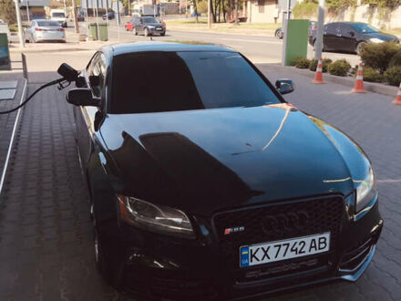 Ауди А5 2009 в Харькове на Automoto.ua Черный Ауди А5, объемом двигателя 2 л и пробегом 235 тыс. км за 8400 $, фото 1 на Automoto.ua