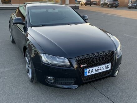 Чорний Ауді A5, об'ємом двигуна 2 л та пробігом 212 тис. км за 11500 $, фото 1 на Automoto.ua