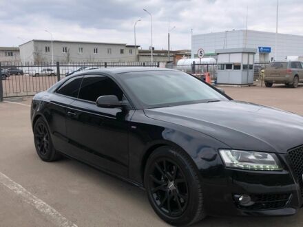 Черный Ауди А5, объемом двигателя 0 л и пробегом 203 тыс. км за 10000 $, фото 1 на Automoto.ua