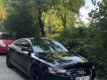 Чорний Ауді A5, об'ємом двигуна 1.98 л та пробігом 195 тис. км за 11500 $, фото 1 на Automoto.ua