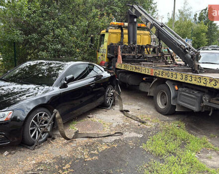 Чорний Ауді A5, об'ємом двигуна 2 л та пробігом 135 тис. км за 8700 $, фото 1 на Automoto.ua
