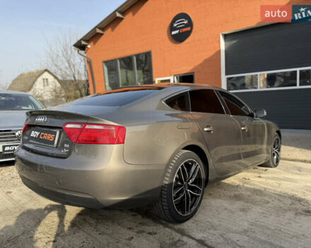 Коричневый Ауди А5, объемом двигателя 1.97 л и пробегом 280 тыс. км за 12500 $, фото 5 на Automoto.ua