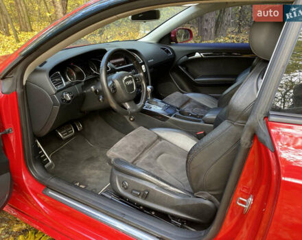Ауді A5 2010 у Києві на Automoto.ua Червоний Ауді A5, об'ємом двигуна 1.98 л та пробігом 183 тис. км за 8800 $, фото 22 на Automoto.ua