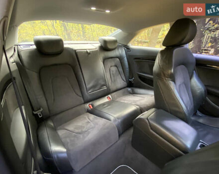 Ауді A5 2010 у Києві на Automoto.ua Червоний Ауді A5, об'ємом двигуна 1.98 л та пробігом 183 тис. км за 8800 $, фото 28 на Automoto.ua