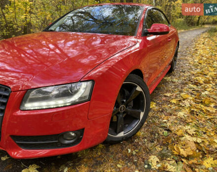 Ауді A5 2010 у Києві на Automoto.ua Червоний Ауді A5, об'ємом двигуна 1.98 л та пробігом 183 тис. км за 8800 $, фото 5 на Automoto.ua