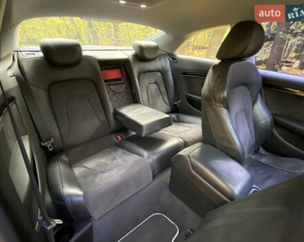 Ауді A5 2010 у Києві на Automoto.ua Червоний Ауді A5, об'ємом двигуна 1.98 л та пробігом 183 тис. км за 8800 $, фото 30 на Automoto.ua