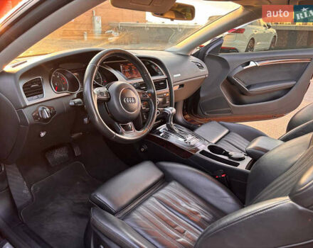 Красный Ауди А5, объемом двигателя 2 л и пробегом 164 тыс. км за 15400 $, фото 5 на Automoto.ua