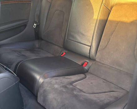 Красный Ауди А5, объемом двигателя 2 л и пробегом 164 тыс. км за 15400 $, фото 7 на Automoto.ua