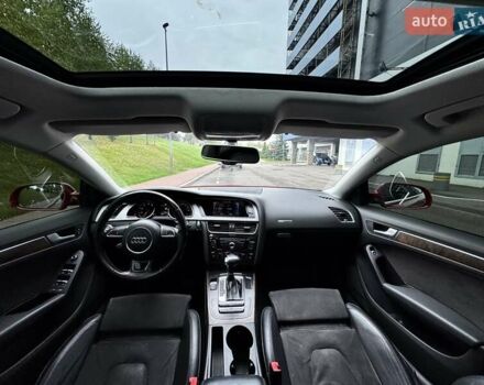 Красный Ауди А5, объемом двигателя 1.8 л и пробегом 143 тыс. км за 13400 $, фото 5 на Automoto.ua