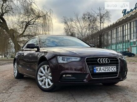 Ауді A5 2013 у Києві на Automoto.ua Червоний Ауді A5, об'ємом двигуна 2 л та пробігом 112 тис. км за 13200 $, фото 1 на Automoto.ua