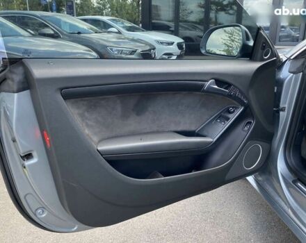 Ауди А5, объемом двигателя 3.2 л и пробегом 236 тыс. км за 9999 $, фото 5 на Automoto.ua