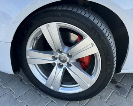 Ауди А5, объемом двигателя 1.98 л и пробегом 185 тыс. км за 14900 $, фото 5 на Automoto.ua