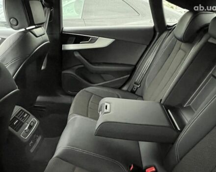 Ауди А5, объемом двигателя 2 л и пробегом 9 тыс. км за 52384 $, фото 14 на Automoto.ua