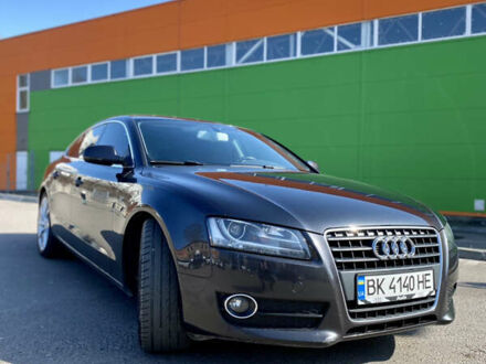 Ауді A5 2011 у Рівному на Automoto.ua Ауді A5, об'ємом двигуна 2 л та пробігом 275 тис. км за 10900 $, фото 1 на Automoto.ua