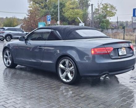 Ауді A5 2010 у Кривому Розі на Automoto.ua Сірий Ауді A5, об'ємом двигуна 2 л та пробігом 185 тис. км за 11999 $, фото 4 на Automoto.ua